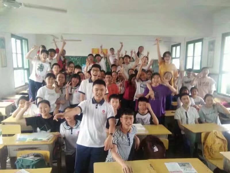2018-06-12 初中毕业班级合照.jpg